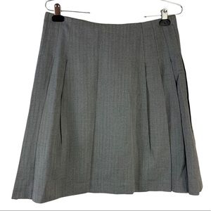 GAP pleated a-line women’s skirt Size 10